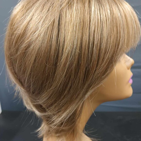 Reese Wig by Noriko - Picture 11 of 13